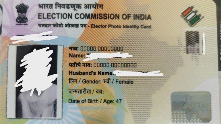 No name on Voter Id Card sent to an elderly woman in Mumbai