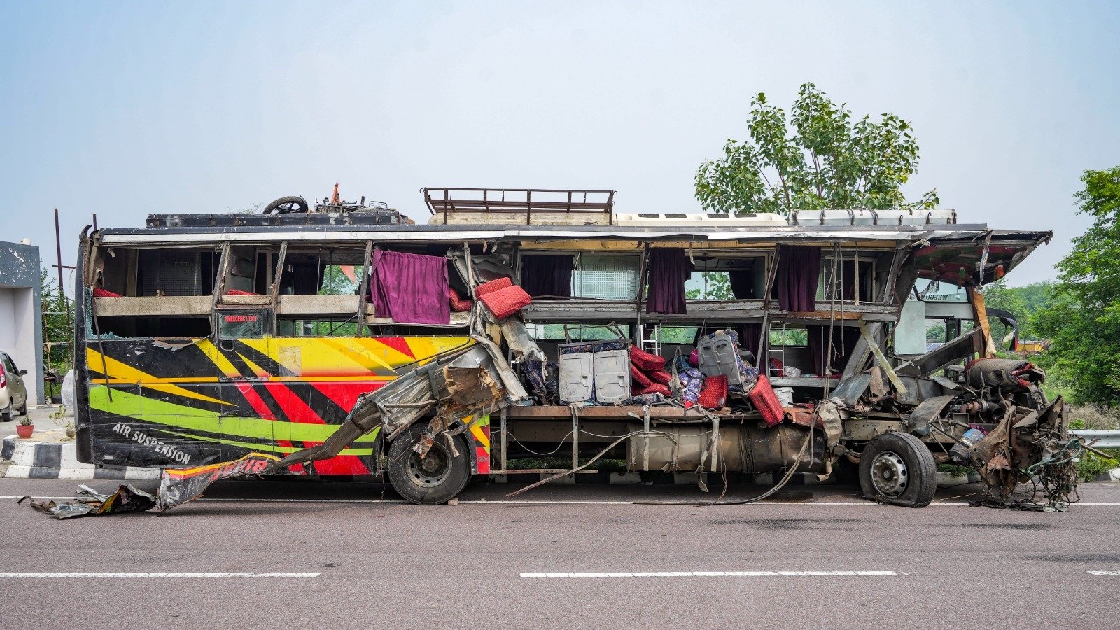 Double Decker Bus Hits Milk Tanker, 18 Killed 19 Injured