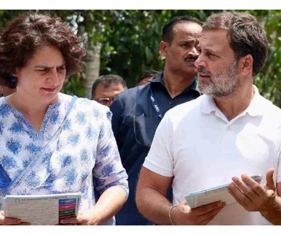 Priyanka Gandhi and Rahul Gandhi at Kannur airport