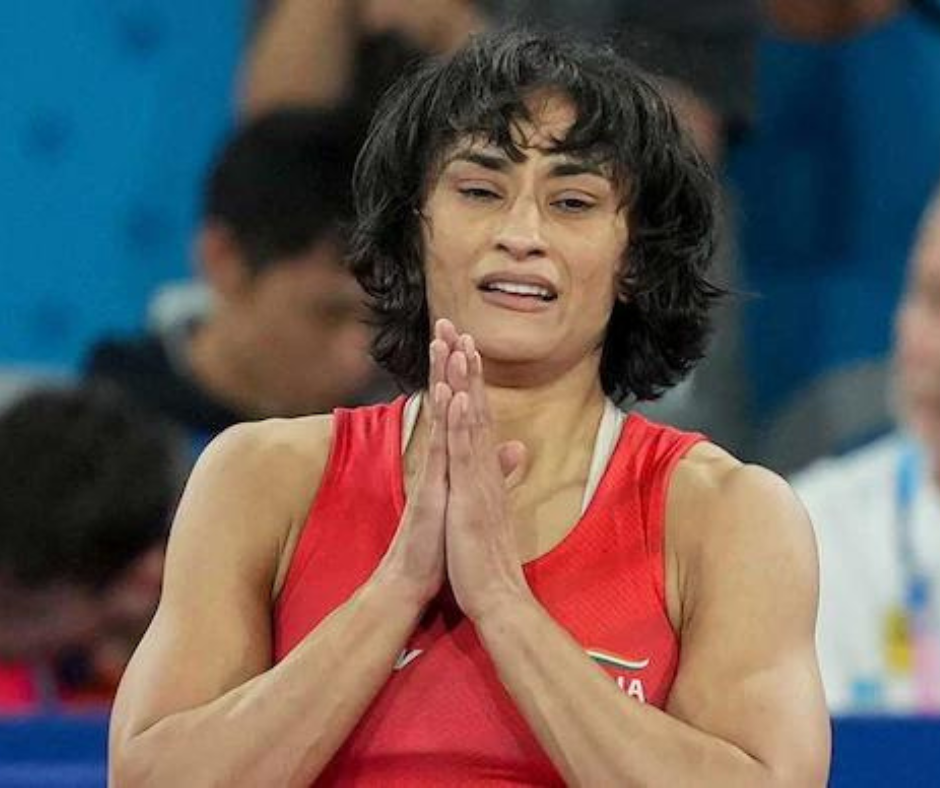 Vinesh Phogat announced retirement